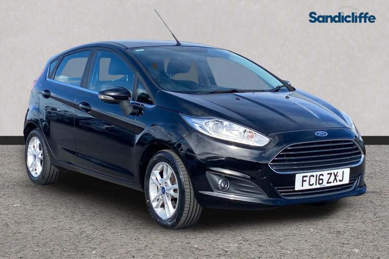2016 Ford Fiesta 1.25 82 Zetec 5dr HATCHBACK PETROL Manual