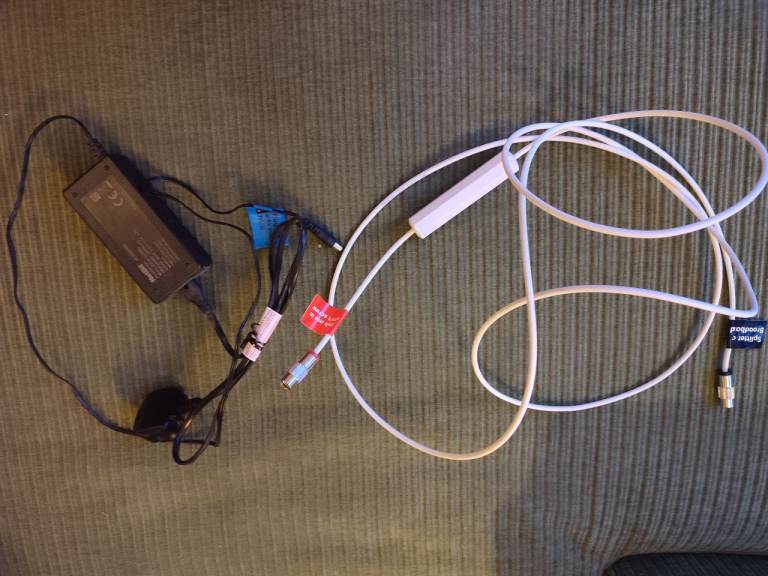 Broadband router cables