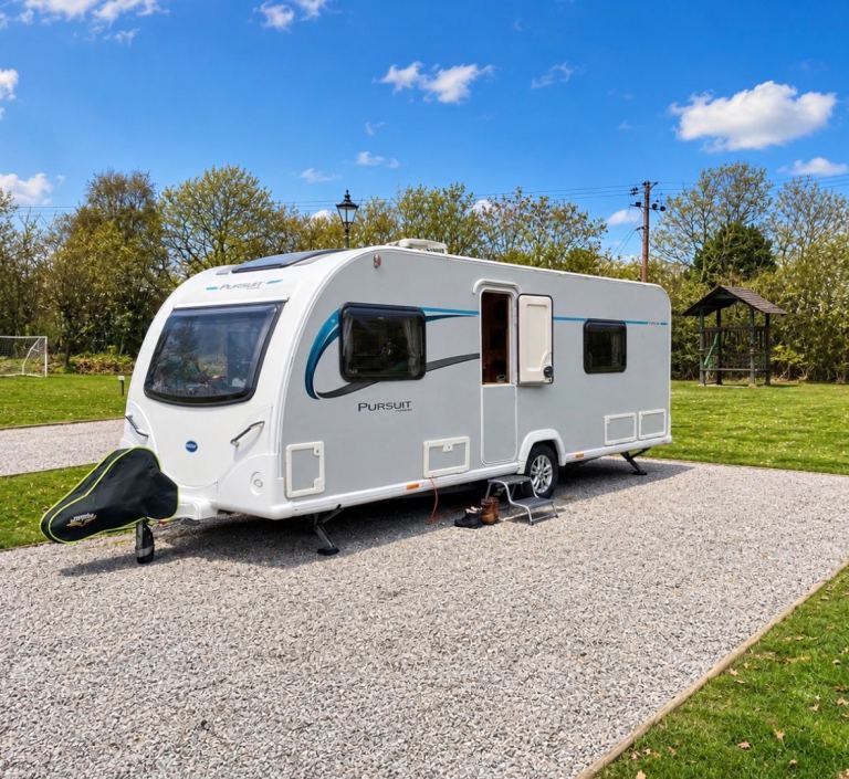 Beautifully presented Bailey Pursuit 550-4