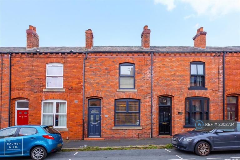 2 bedroom house in Brideoake St, Leigh, WN7 (2 bed) (#2802734)