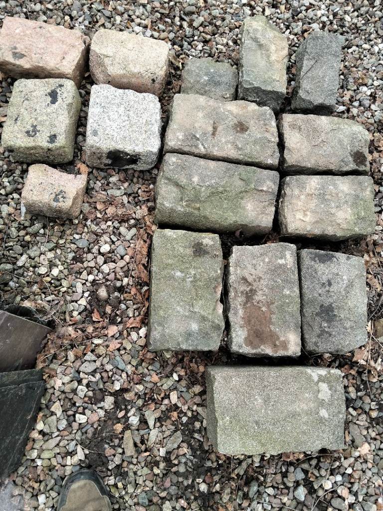 COBBLE STONES and GRANITE SETTS