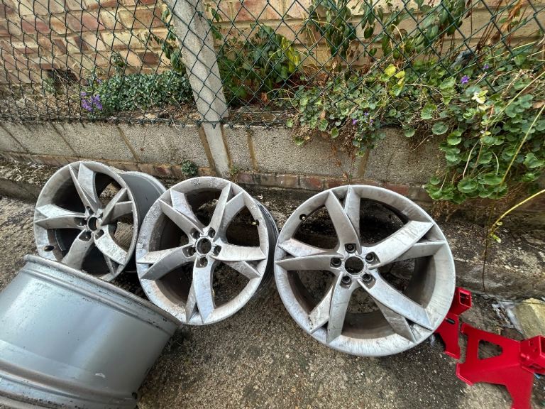 Audi a5 alloys 19in 