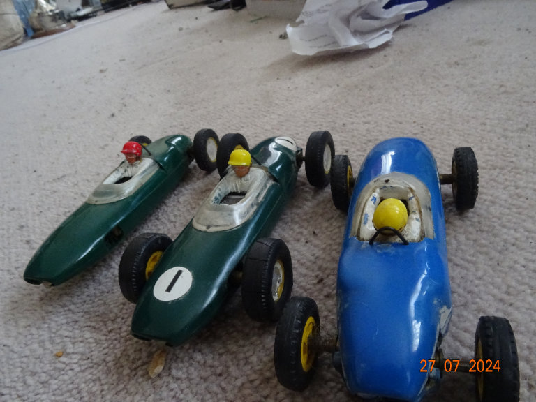 vintage 1960 scalextric triang lotus car