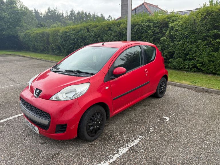 Peugeot, 107, Hatchback, 2011, Manual, 998 (cc), 3 doors