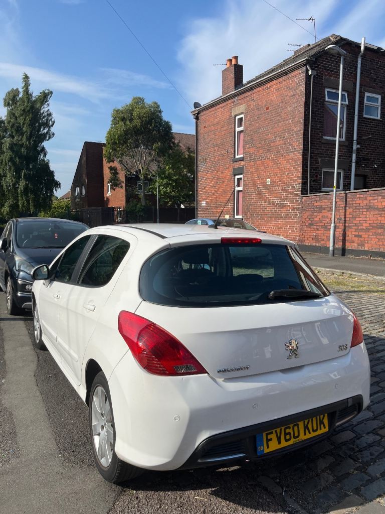 Peugeot, 308, Hatchback, 2010, Semi-Auto, 1560 (cc), 5 doors