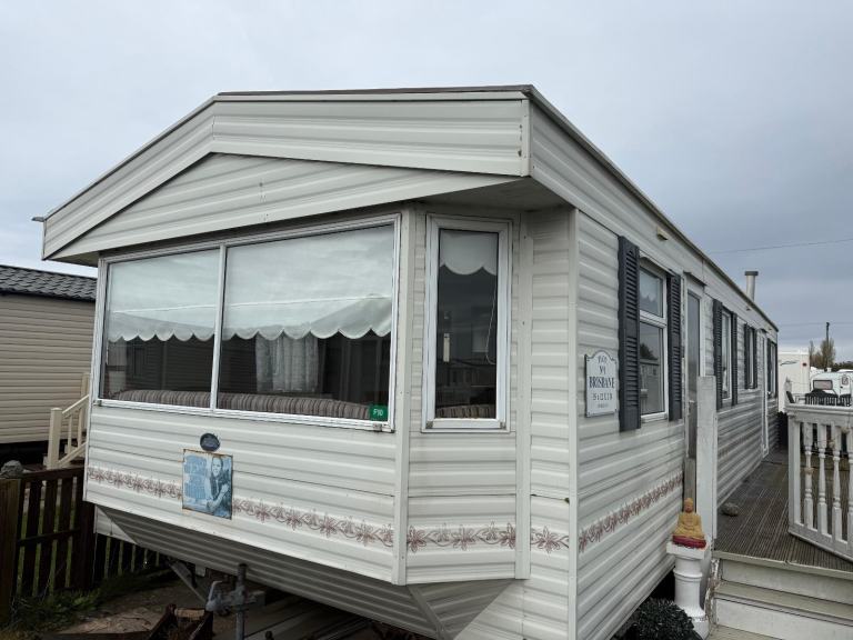 CHEAP 12FT WIDE CARAVAN FOR SALE OFF SITE 