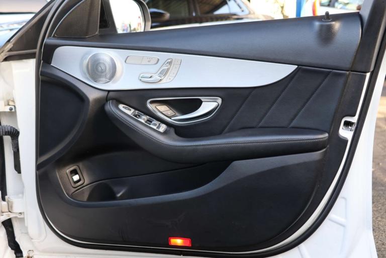 2016 Mercedes-Benz C Class C250d AMG Line Premium Plus 4dr Auto SALOON DIESEL Automatic