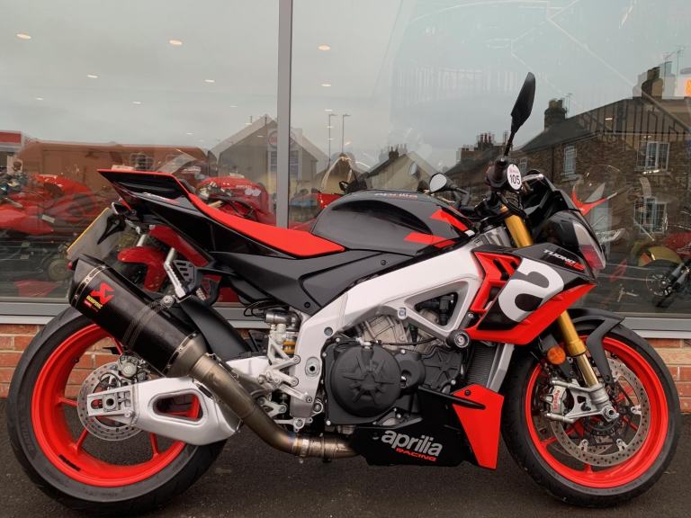 Aprilia Tuono V4 1100 FACTORY - AKRAPOVIC + REMAP - 2 YEARS WARRANTY