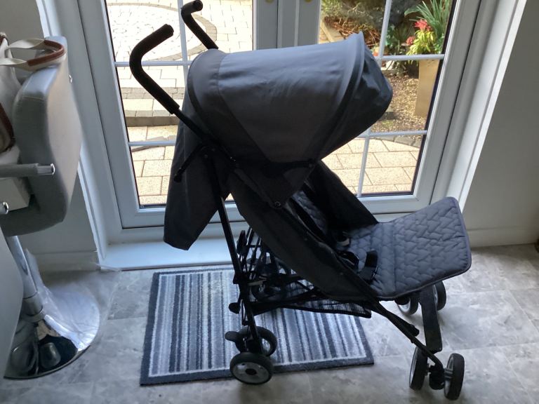 Pram for sale £20
