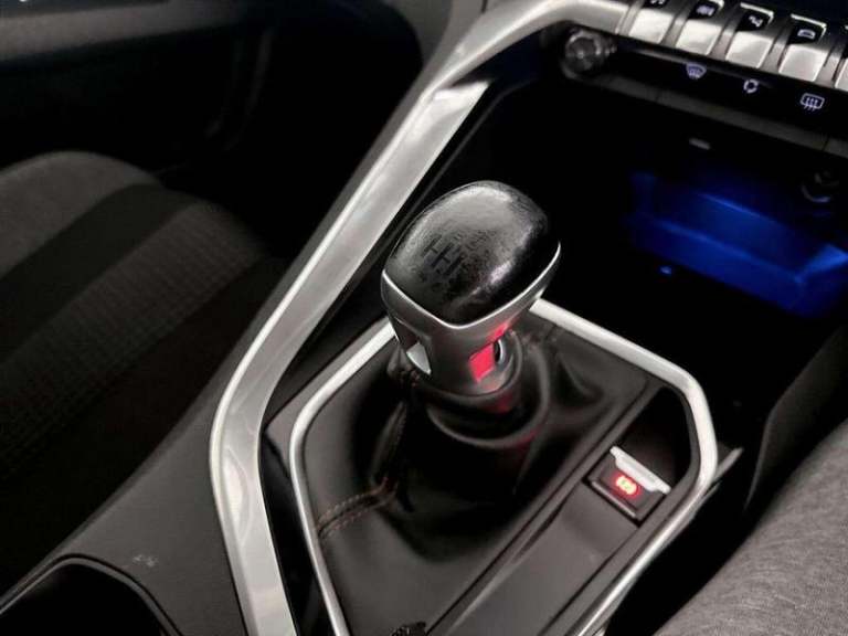 2019 Peugeot 3008 1.5 BlueHDi Active Euro 6 (s/s) 5dr Manual SUV Diesel Manual