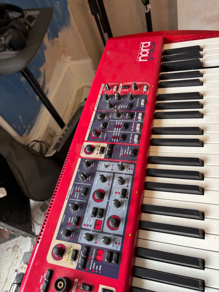 Nord Stage keyboard ( spares or Repairs) 