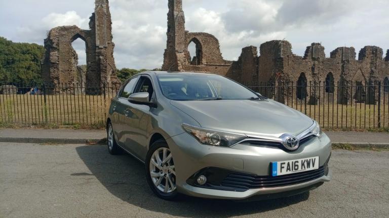 2016 Toyota Auris 1.6 D-4D Business Edition 5dr *1 OWNER* JUKLY 27 MOT* HATCHBACK Diesel Manual