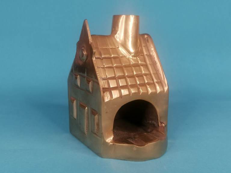 Vintage Solid Brass home  Ashtray. As seen..Good condition 