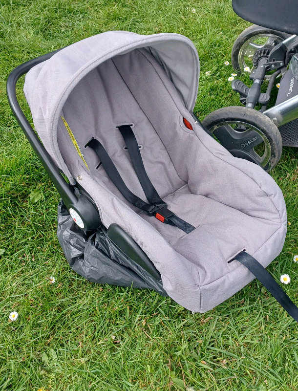 Oyster pushchair 