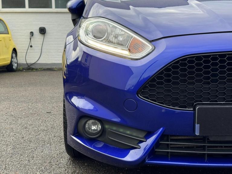 2015 Ford Fiesta 1.6 EcoBoost ST-3 3dr HATCHBACK PETROL Manual