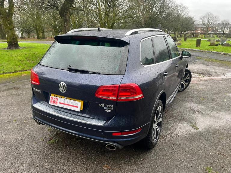 2014 Volkswagen Touareg 3.0 TDI V6 BlueMotion Tech R-Line Tiptronic 4WD Euro 5 (s/s) 5dr ESTATE D...