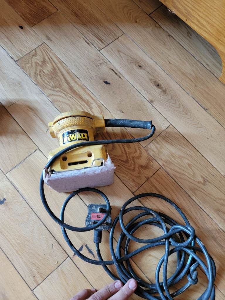 dewalt palm sander