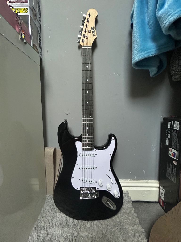 Black Stratocaster 