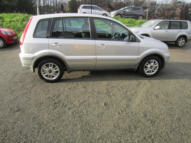 2007 Ford Fusion 1.6 Zetec 5dr Auto [Climate] New MOT included. HATCHBACK Petrol Automatic