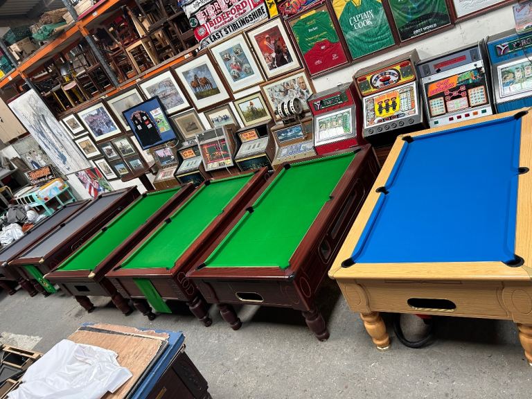 Pool tables 