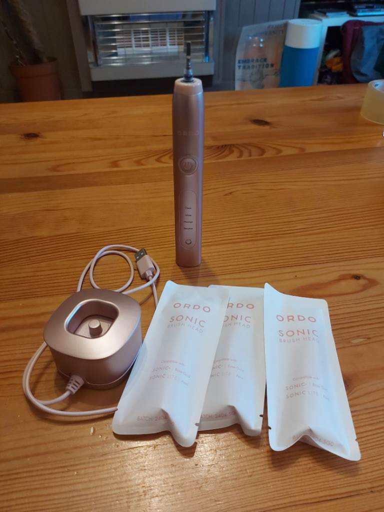 Ordo Sonic electric toothbrush in rose gold