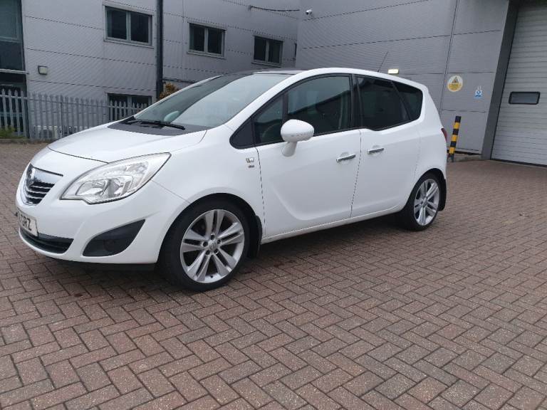 VAUXHALL MERIVA, 2011, WHITE