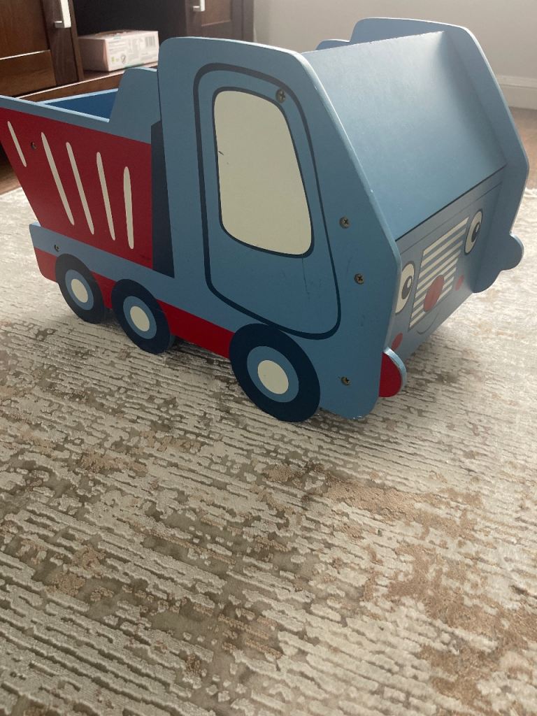 Wooden Toy Dump Truck Storage Box – Good Condition