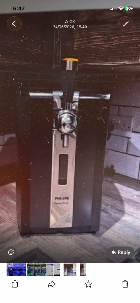 Philips perfect draft beer machine 