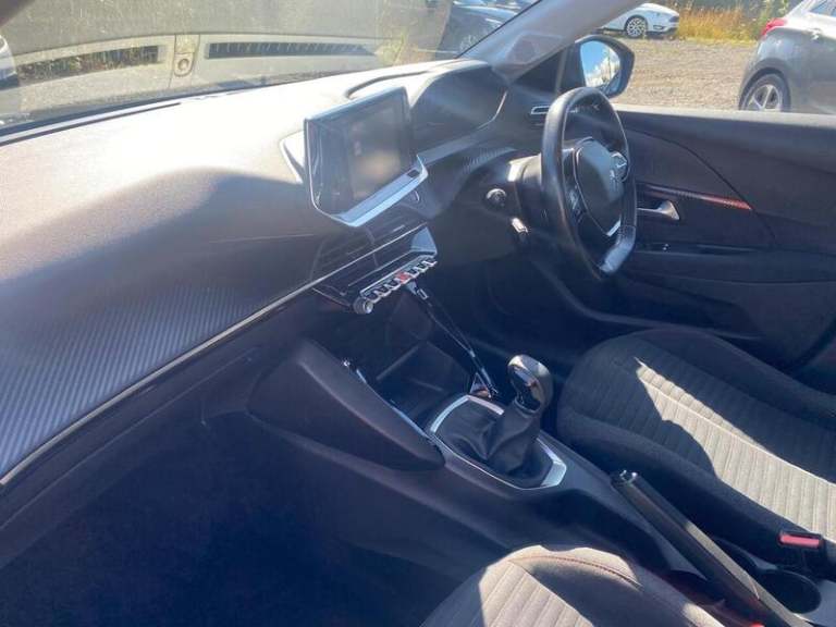 Peugeot 208 PureTech Active Hatchback Petrol Manual