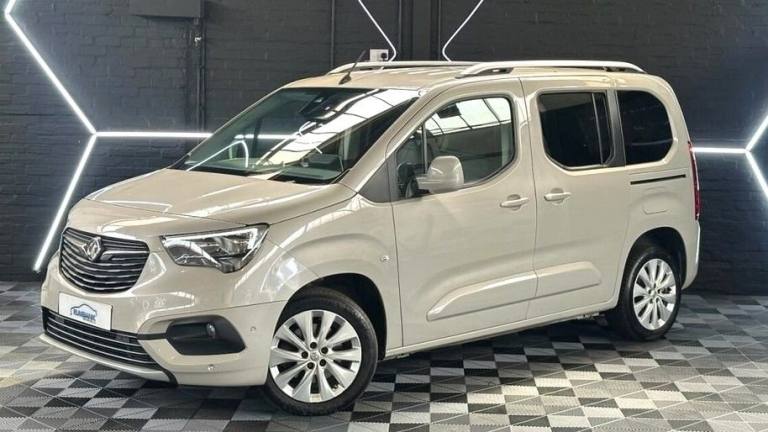 2020 70 VAUXHALL COMBO LIFE 1.2 TURBO ELITE MPV 5DR PETROL AUTO EURO 6 (S/S) (7 