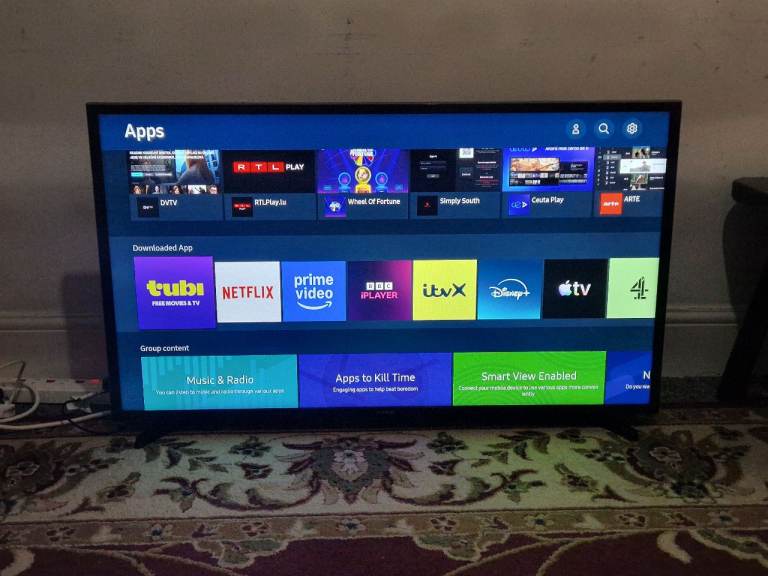 Samsung Smart TV HDR Full HD Led 40 inches for sale 