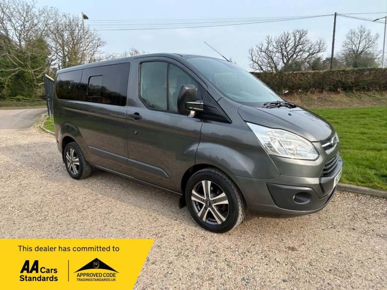 2017 Ford Transit Custom 2.0 TDCi 130ps Low Roof Trend Van PANEL VAN DIESEL Manual