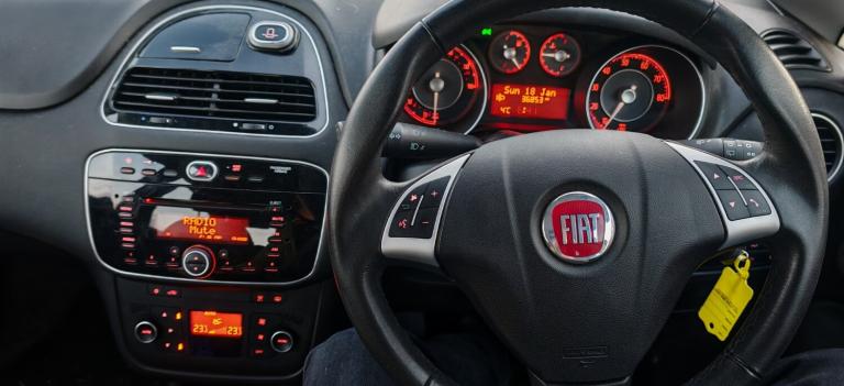 2017 Fiat Punto 1.2 Easy+ 5dr HATCHBACK Petrol Manual