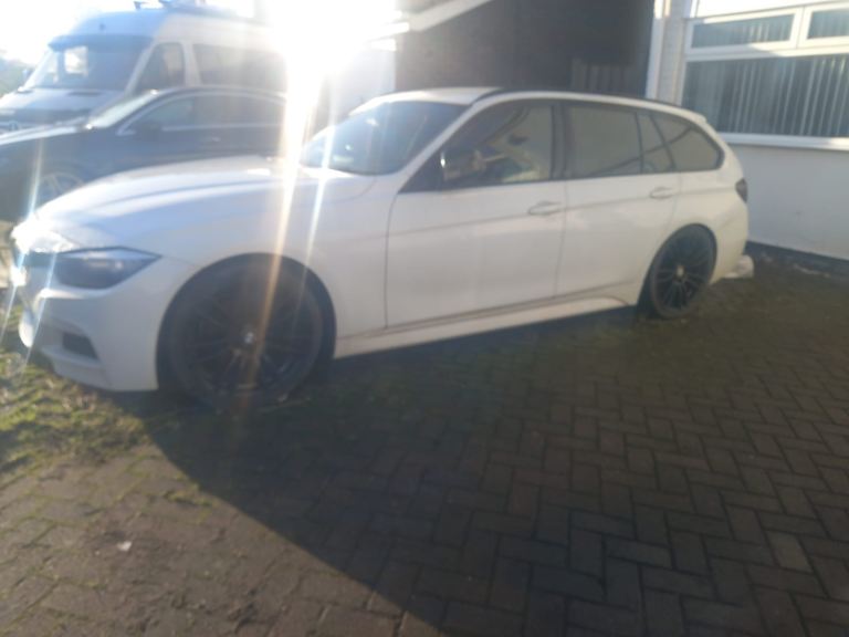 BMW, 3 SERIES, Estate, 2013, Manual, 1997 (cc), 5 doors