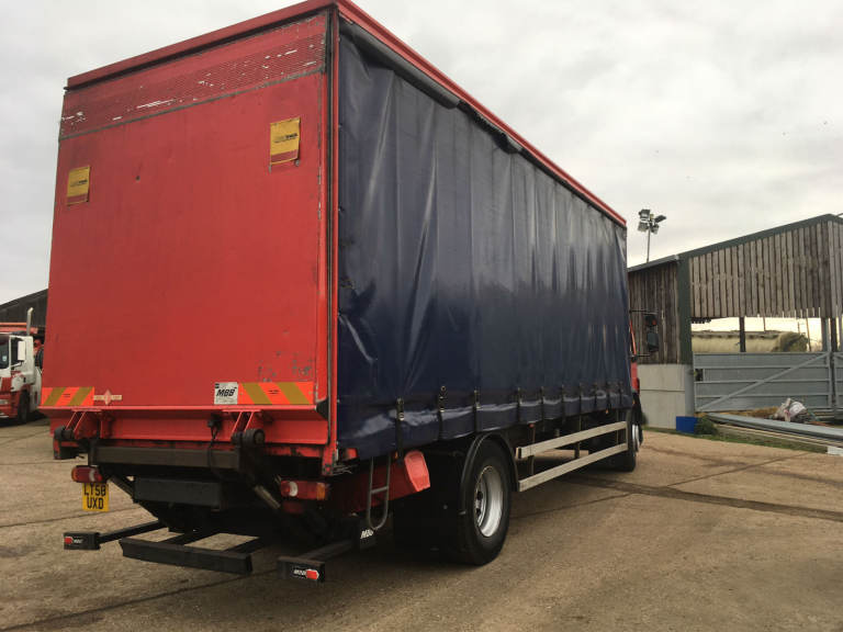 DAF TRUCKS LF 220 Day Cab