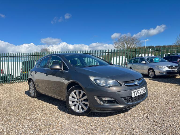 2013 Vauxhall Astra 2.0 CDTi ecoFLEX Elite Hatchback 5dr Diesel Manual Euro 5