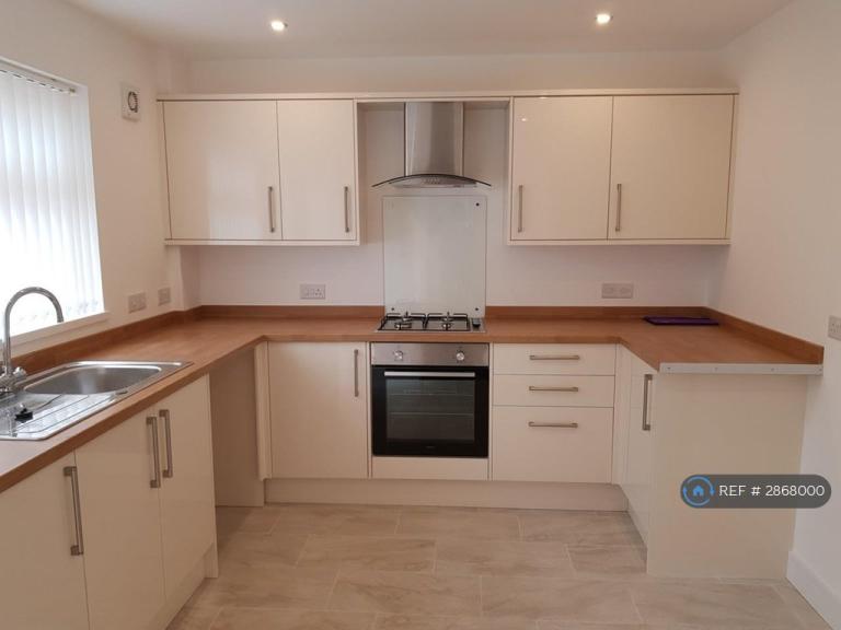 4 bedroom house in Brynhyfryd Street, Treorchy, CF42 (4 bed) (#2868000)