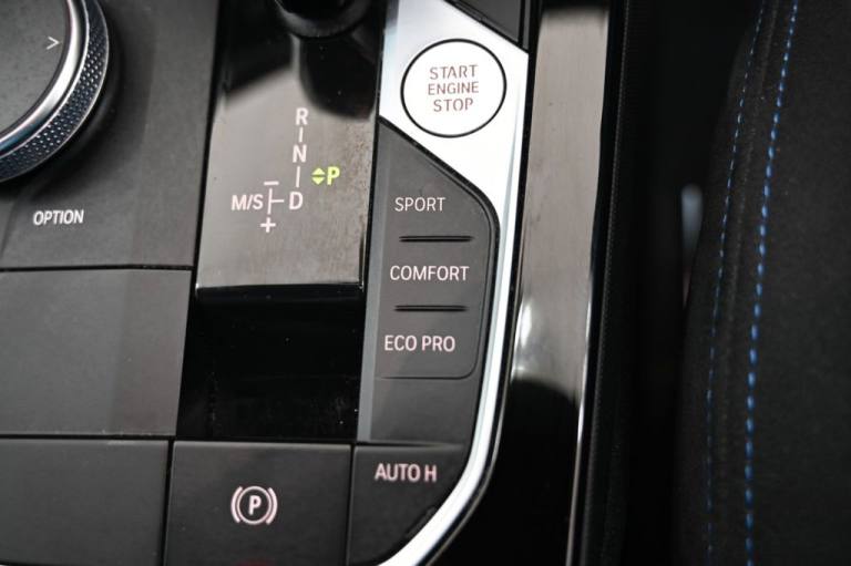 2022 72 BMW 1 SERIES 2.0 M135I HATCHBACK 5DR PETROL AUTO XDRIVE EURO 6 (S/S) (30