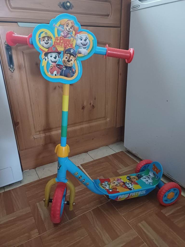 Paw patrol kids scooter