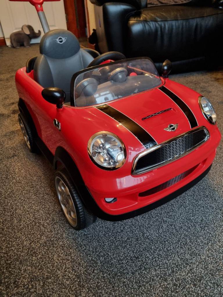 Mini Cooper S Ride-On Toy Car – Good Condition
