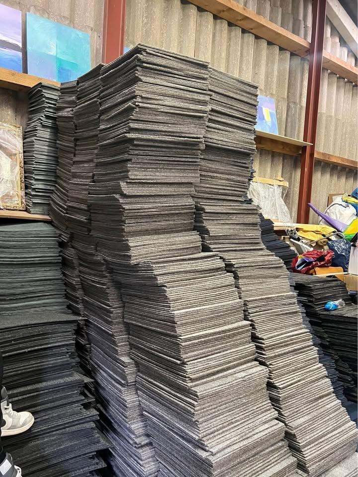 Carpet Tiles Big Offer More Details DM Me
