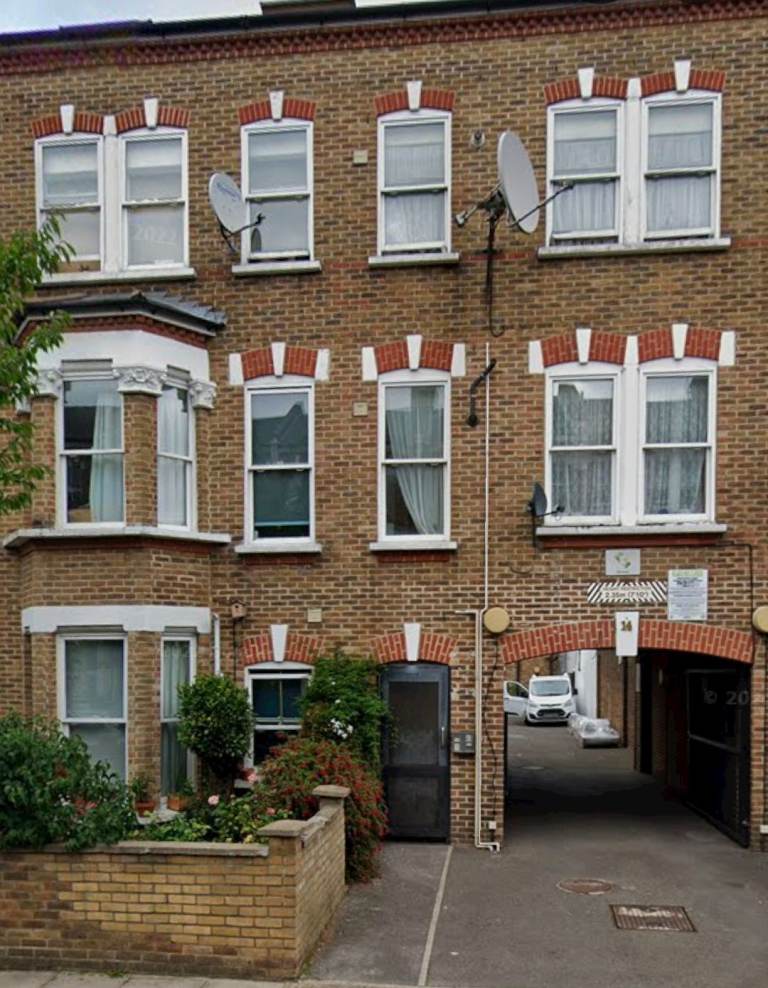 Single room to rent (female) Notting Hill 