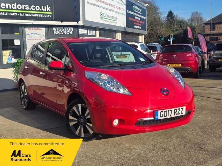 2017 Nissan Leaf 30kWh Tekna Auto 5dr HATCHBACK Electric Automatic