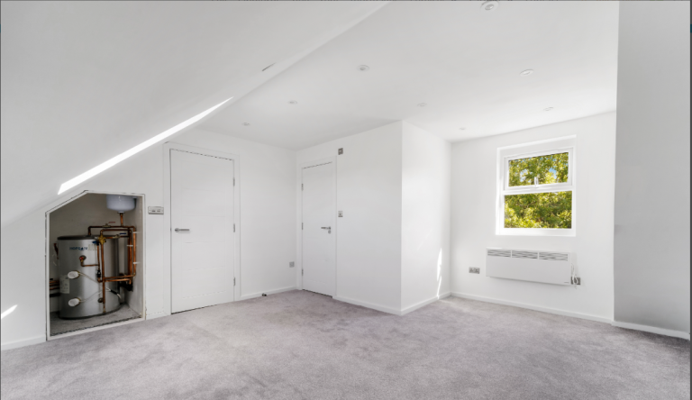 New Build in TW13 6QH - Company Let Welcome