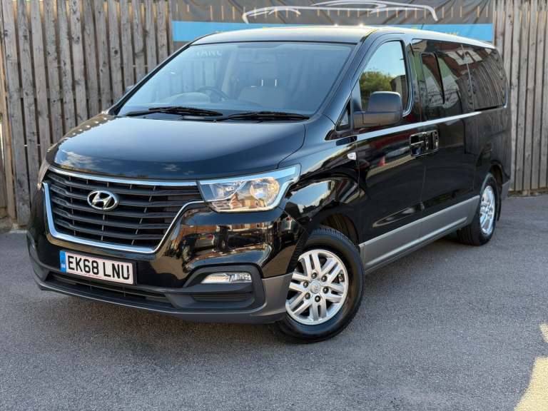 2018 HYUNDAI I800 2.5 CRDi [170] SE 5dr Auto 8 Seats