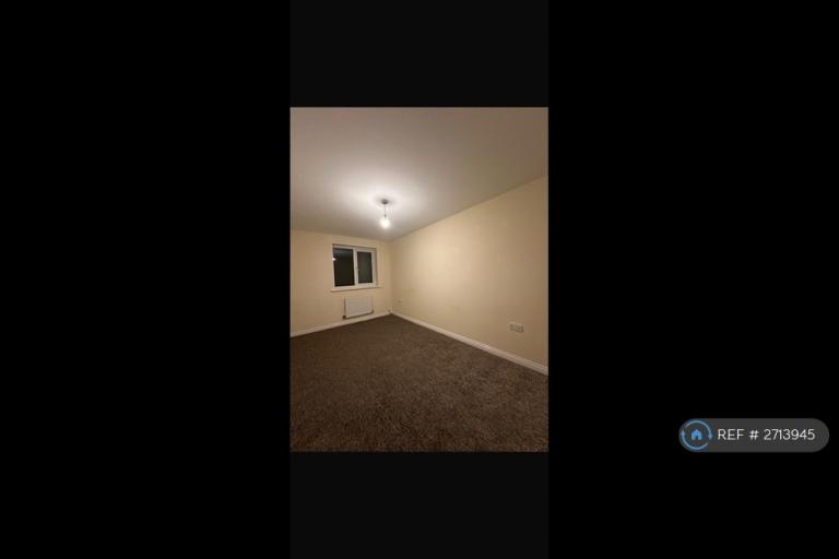 4 bedroom house in Park Close, Preston, PR2 (4 bed) (#2713945)