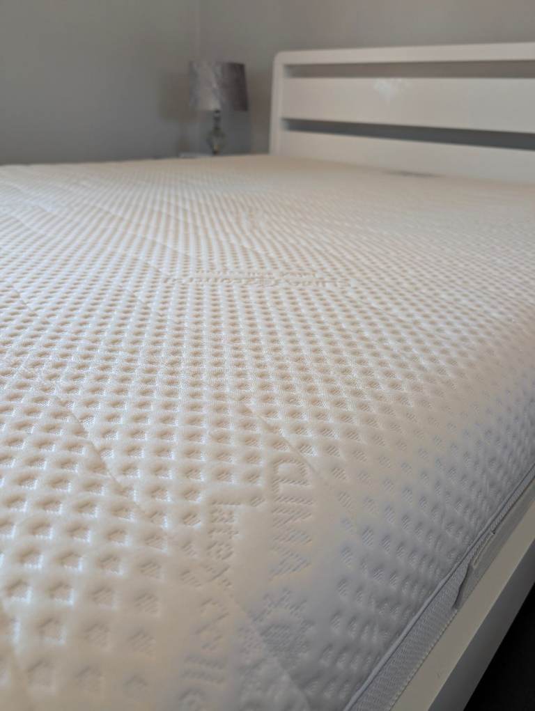 King size mattress 