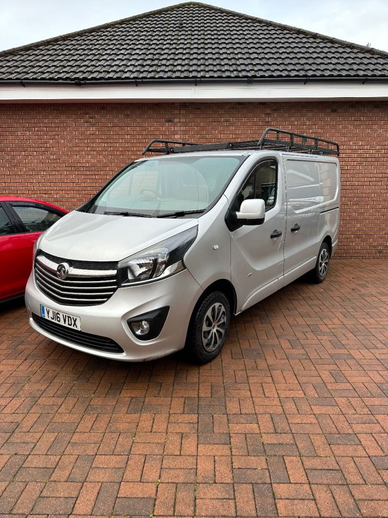 Vauxhall, VIVARO, Panel Van, 2016, Manual, 1598 (cc)