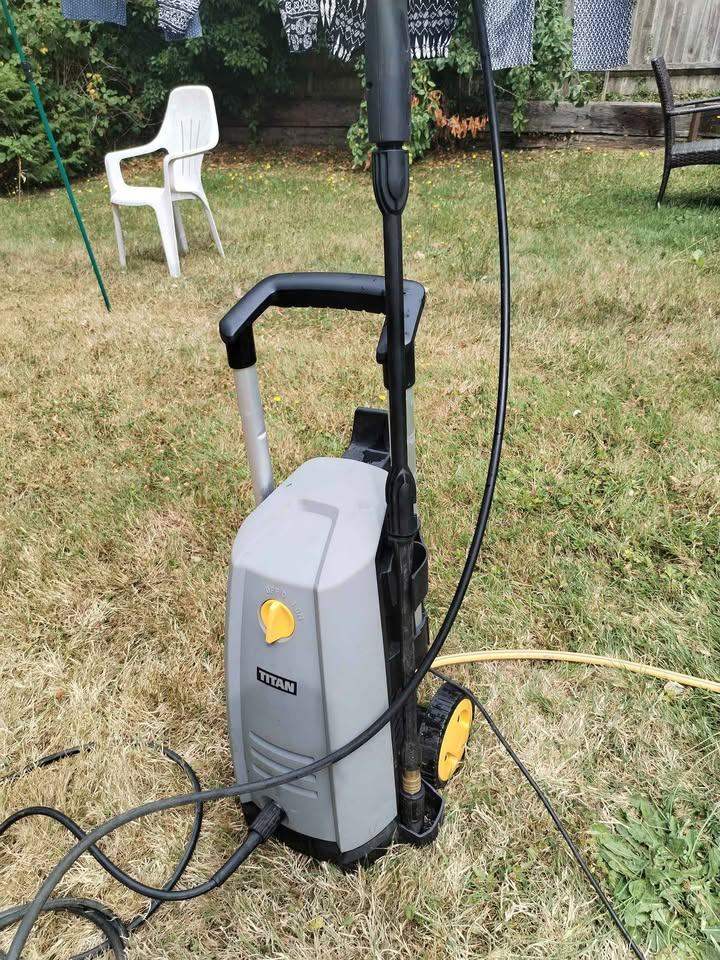 Titan ttb669prw 130 bar pressure washer