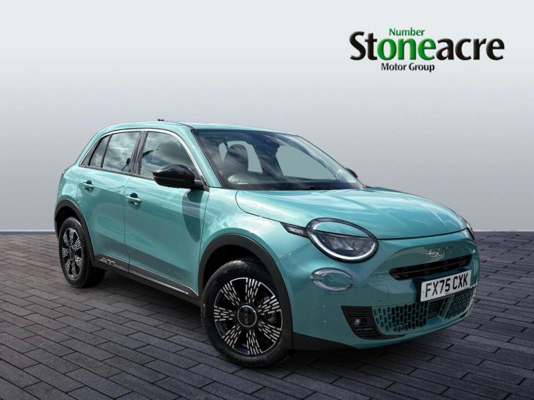 2025 Fiat 600 1.2 Hybrid 48V 136 5dr eDCT-6 HATCHBACK PETROL Automatic